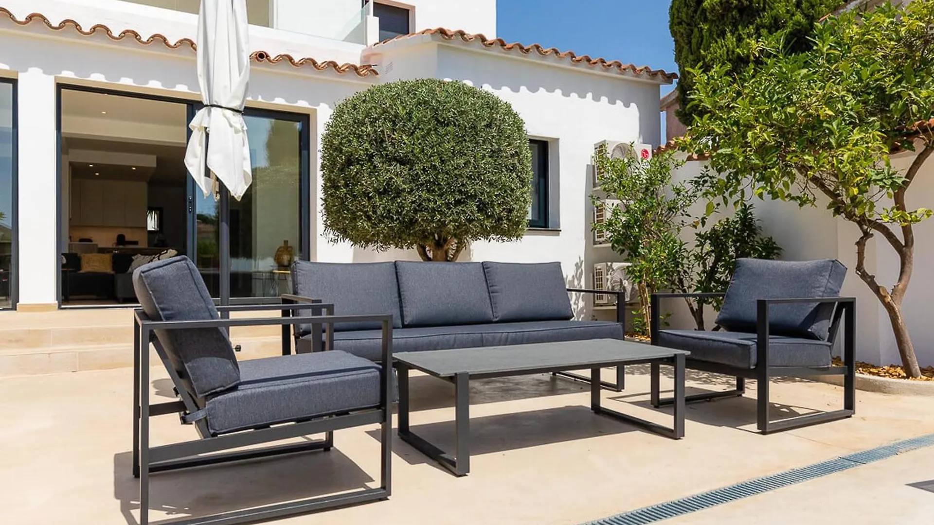 Holiday home Casa Aloha Goertz Con Amarre Y Piscina - Hisp-288-67 Villa Empuriabrava Spain